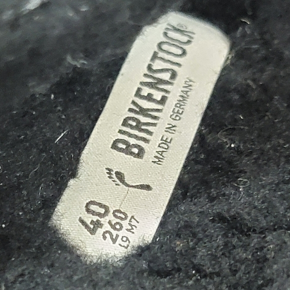 Birkenstock shearling Arizona in black suede - Picture 5 of 10